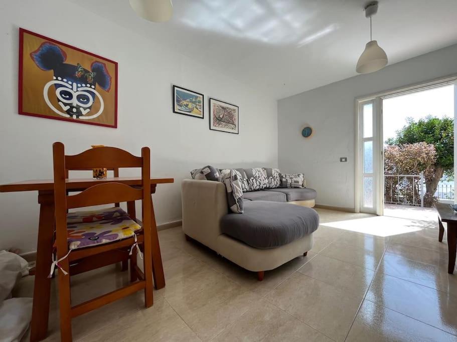 Playa Chica Apt With Terrace 100 M From The Sea Puerto del Carmen  Exteriör bild